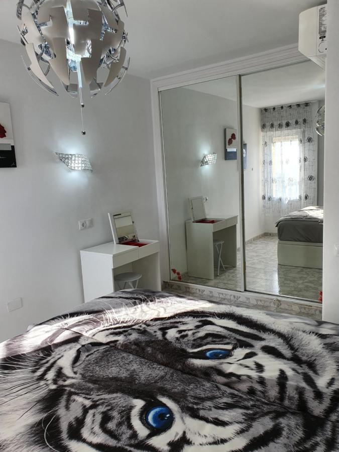 IRiS DEL MAR Benalmádena Exterior foto